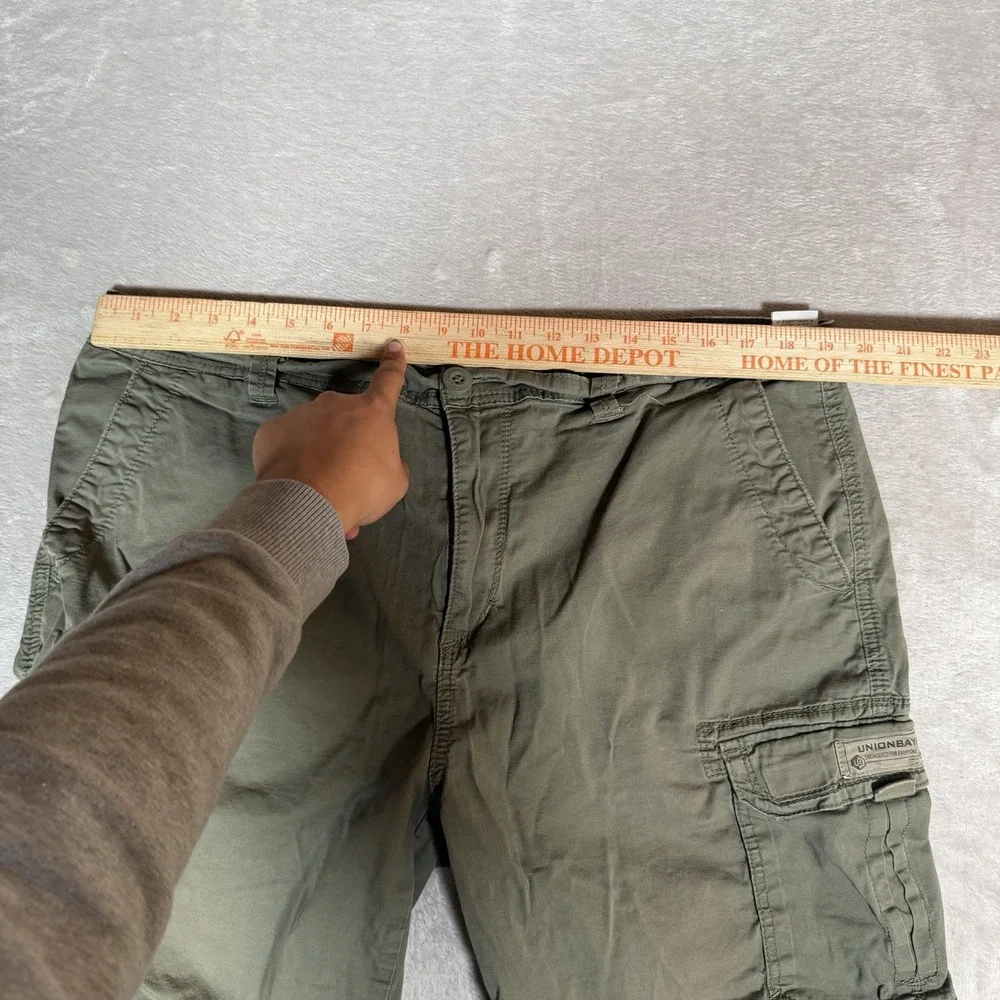 Unionbay Cargo Shorts Mens Size 38 Grey Stretch Cotton Casual Utility Pockets